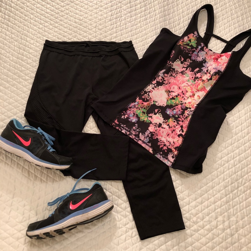 { Express } : Core Performance Athletic Capris - image 1